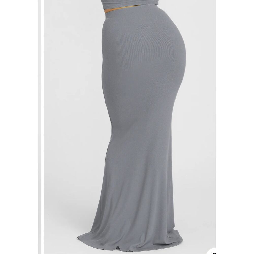 NWT Riot Swim Lounge Wear Set Gray Ribbed | Small/Medium Top | Large Long Skirt